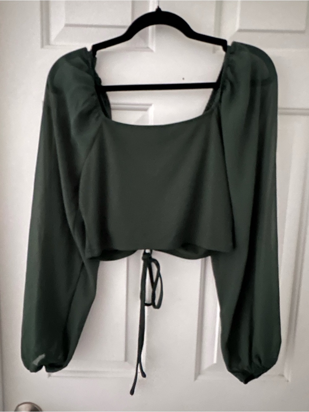 SHEIN Women's Long Sleeve Ruched Crop Top - Picture 4 of 13
